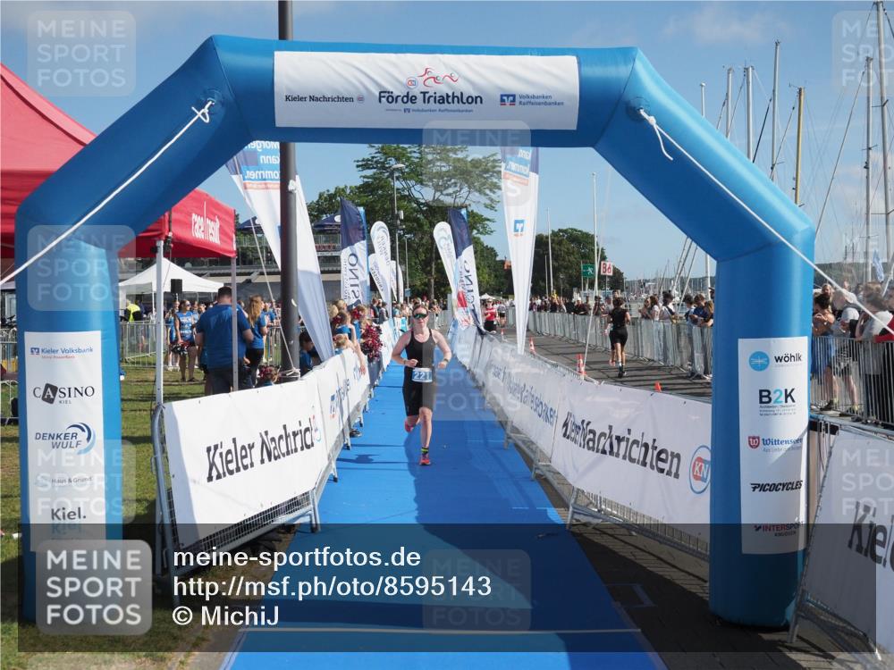 17.08.2025 - KN Förde Triathlon 2025 MichiJ http://msf.ph/oto/8595143 17.08.2025 10:39:13 Laufen 221, 254 meine-sportfotos.de