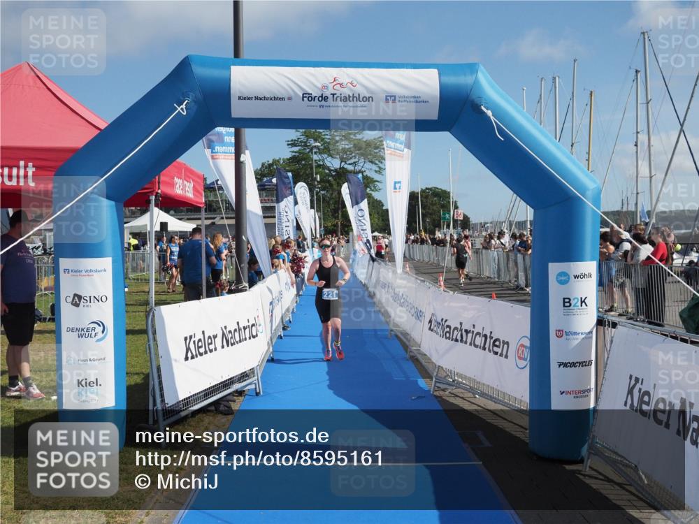 17.08.2025 - KN Förde Triathlon 2025 MichiJ http://msf.ph/oto/8595161 17.08.2025 10:39:14 Laufen 221 meine-sportfotos.de