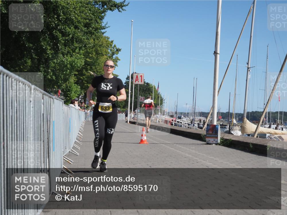 17.08.2025 - KN Förde Triathlon 2025 KatJ http://msf.ph/oto/8595170 17.08.2025 11:42:37 Laufen 633 meine-sportfotos.de