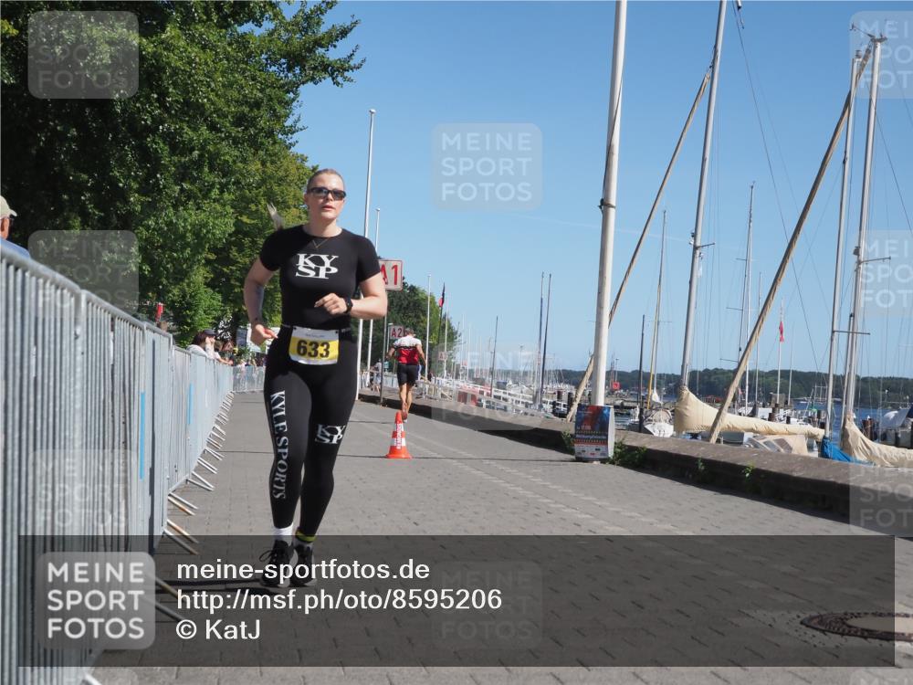 17.08.2025 - KN Förde Triathlon 2025 KatJ http://msf.ph/oto/8595206 17.08.2025 11:42:38 Laufen 633 meine-sportfotos.de