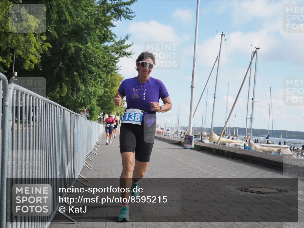 17.08.2025 - KN Förde Triathlon 2025 KatJ http://msf.ph/oto/8595215 17.08.2025 10:23:58 Laufen 137, 138, 181, 215 meine-sportfotos.de