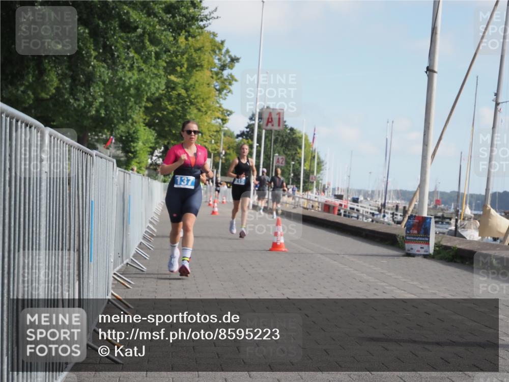17.08.2025 - KN Förde Triathlon 2025 KatJ http://msf.ph/oto/8595223 17.08.2025 10:24:01 Laufen 137, 138, 215, 246 meine-sportfotos.de