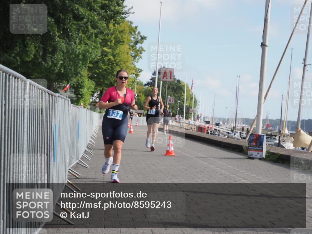 17.08.2025 - KN Förde Triathlon 2025 KatJ http://msf.ph/oto/8595243 17.08.2025 10:24:02 Laufen 137, 215, 246 meine-sportfotos.de