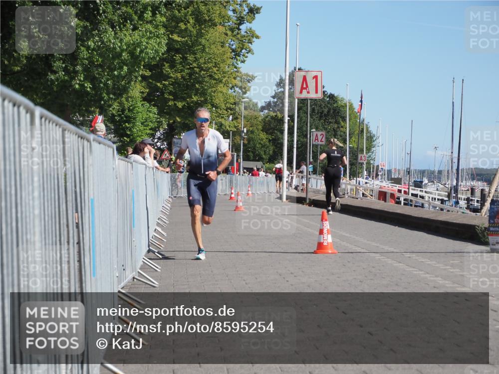 17.08.2025 - KN Förde Triathlon 2025 KatJ http://msf.ph/oto/8595254 17.08.2025 11:42:54 Laufen 274 meine-sportfotos.de