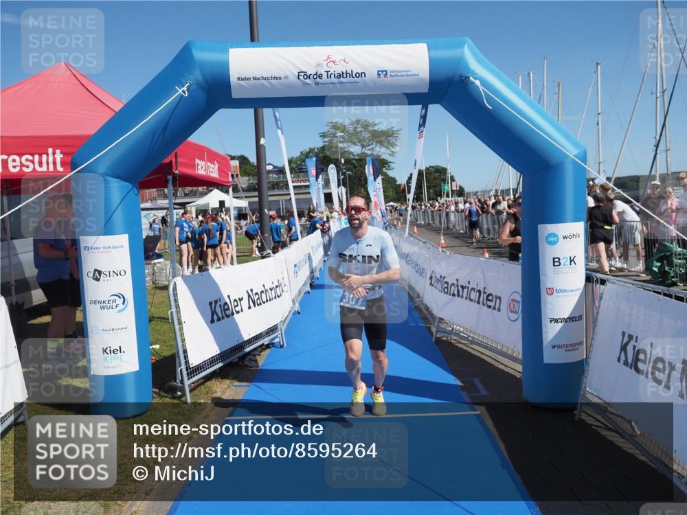 17.08.2025 - KN Förde Triathlon 2025 MichiJ http://msf.ph/oto/8595264 17.08.2025 12:04:03 Laufen 307, 608 meine-sportfotos.de