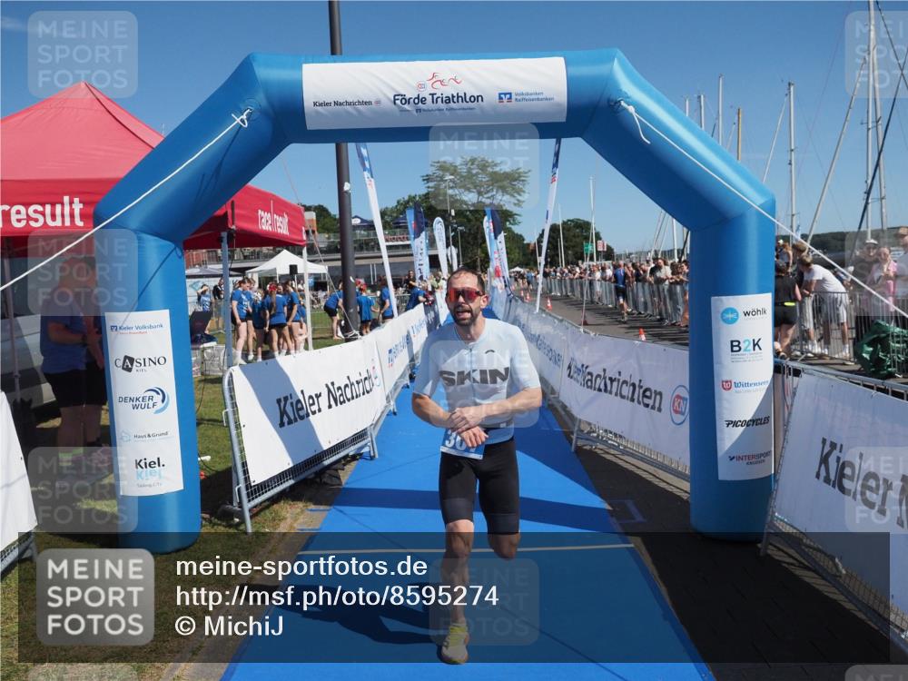 17.08.2025 - KN Förde Triathlon 2025 MichiJ http://msf.ph/oto/8595274 17.08.2025 12:04:03 Laufen 307, 608 meine-sportfotos.de