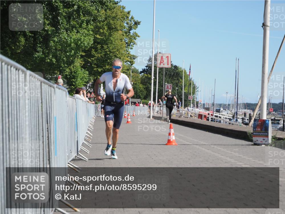 17.08.2025 - KN Förde Triathlon 2025 KatJ http://msf.ph/oto/8595299 17.08.2025 11:42:56 Laufen 274 meine-sportfotos.de