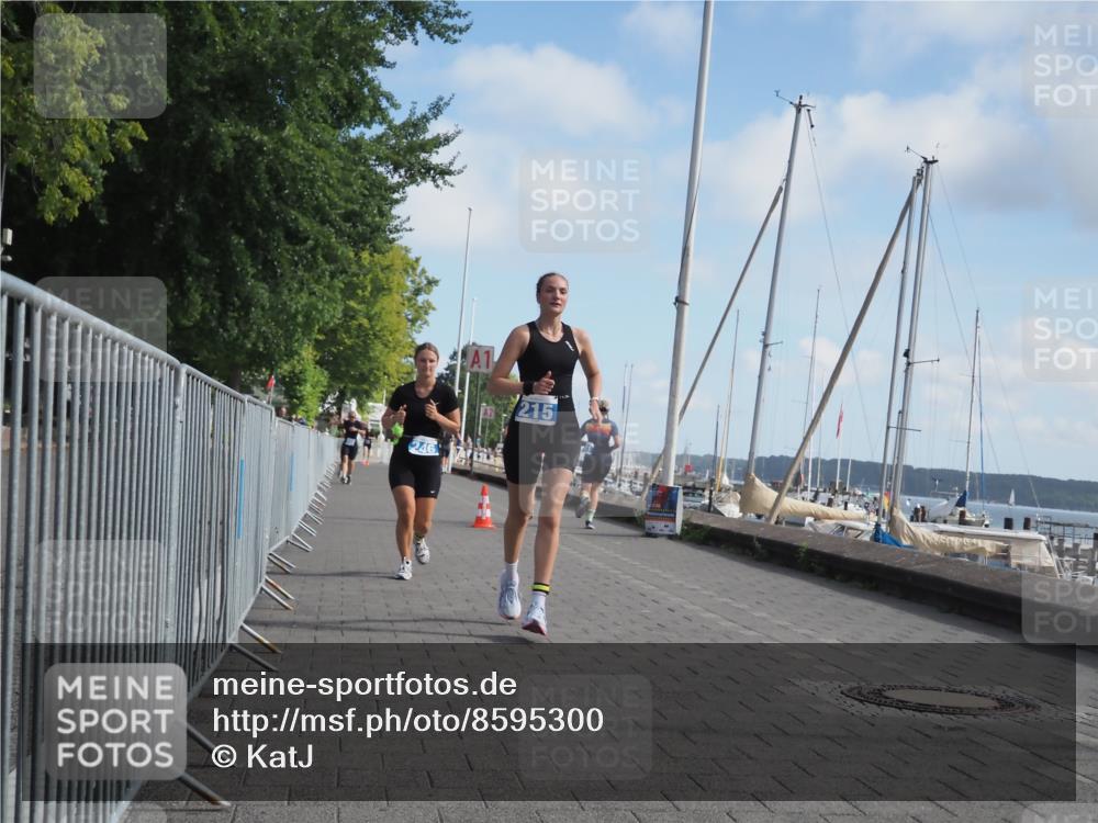 17.08.2025 - KN Förde Triathlon 2025 KatJ http://msf.ph/oto/8595300 17.08.2025 10:24:06 Laufen 137, 215, 246 meine-sportfotos.de