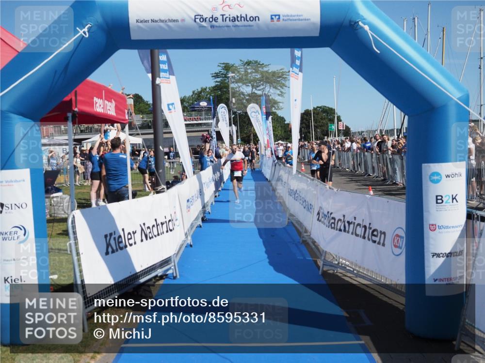 17.08.2025 - KN Förde Triathlon 2025 MichiJ http://msf.ph/oto/8595331 17.08.2025 12:04:30 Laufen 306 meine-sportfotos.de