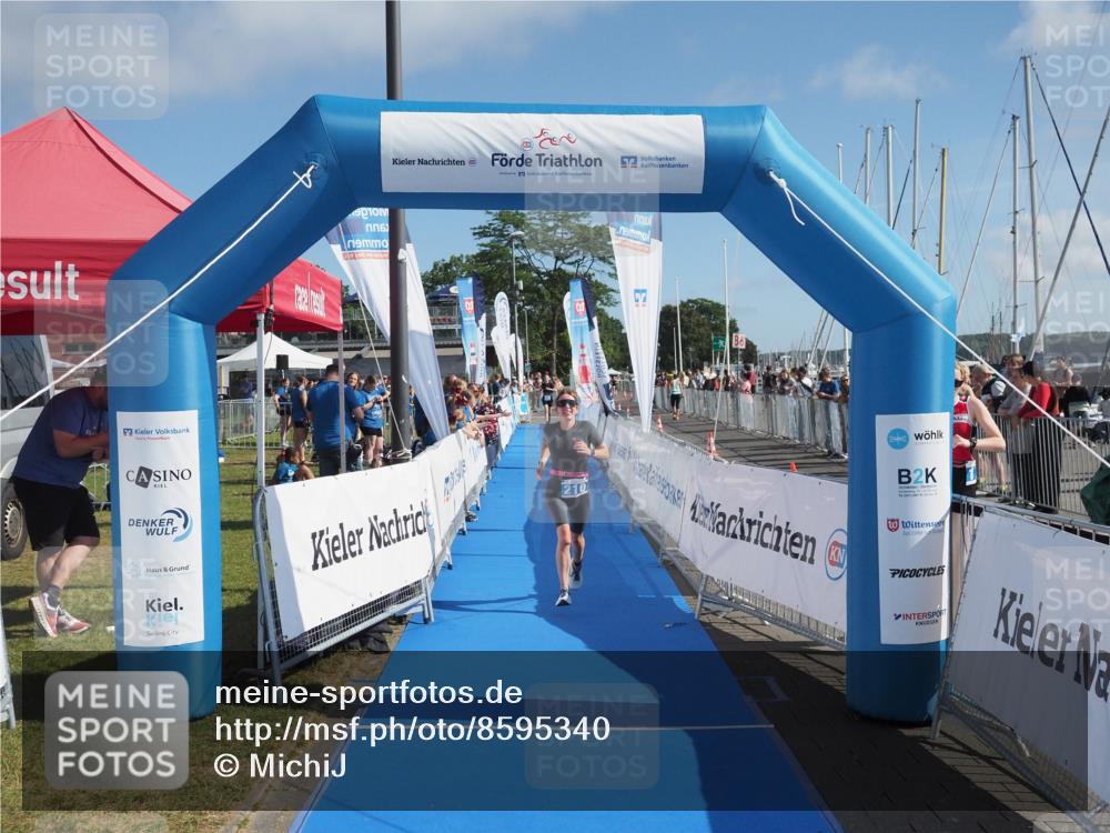 17.08.2025 - KN Förde Triathlon 2025 MichiJ http://msf.ph/oto/8595340 17.08.2025 10:39:24 Laufen 210 meine-sportfotos.de