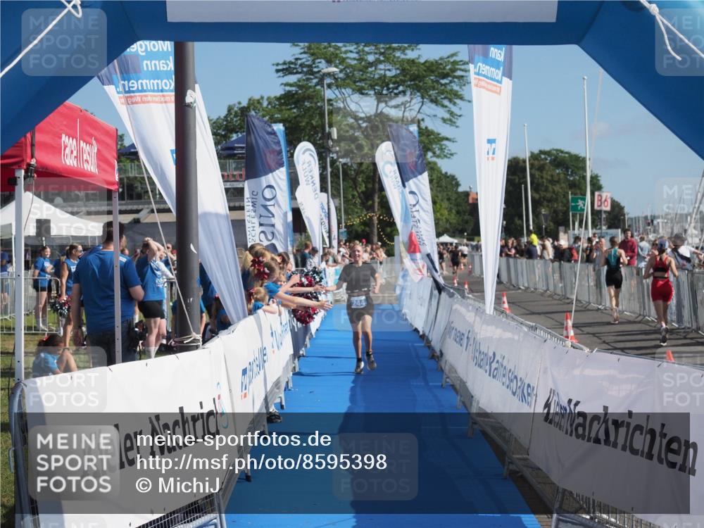 17.08.2025 - KN Förde Triathlon 2025 MichiJ http://msf.ph/oto/8595398 17.08.2025 10:39:30 Laufen 210, 244 meine-sportfotos.de