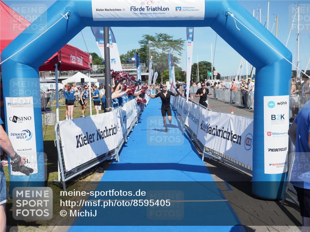 17.08.2025 - KN Förde Triathlon 2025 MichiJ http://msf.ph/oto/8595405 17.08.2025 13:56:46 Laufen 465 meine-sportfotos.de