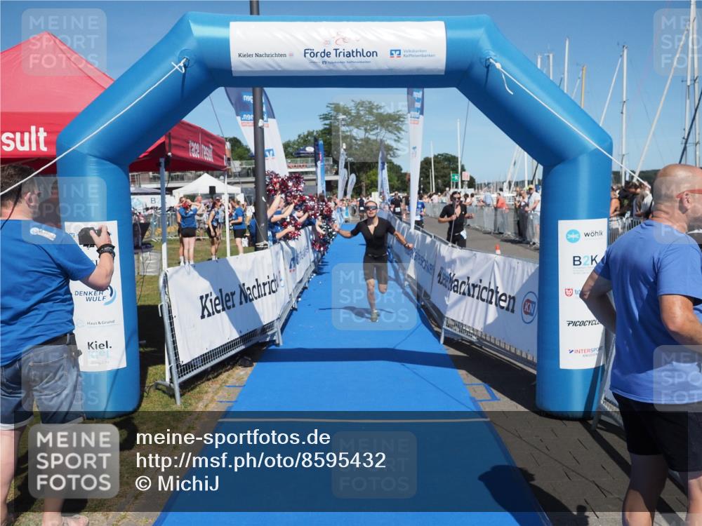 17.08.2025 - KN Förde Triathlon 2025 MichiJ http://msf.ph/oto/8595432 17.08.2025 13:56:46 Laufen 465 meine-sportfotos.de