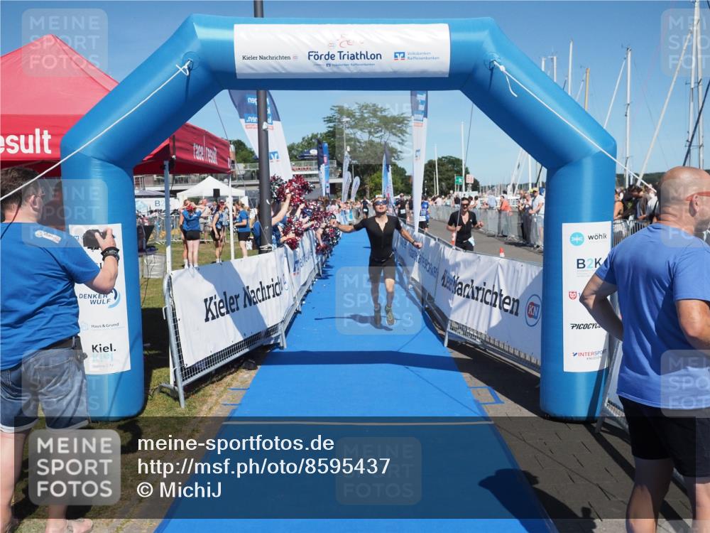 17.08.2025 - KN Förde Triathlon 2025 MichiJ http://msf.ph/oto/8595437 17.08.2025 13:56:47 Laufen 465 meine-sportfotos.de