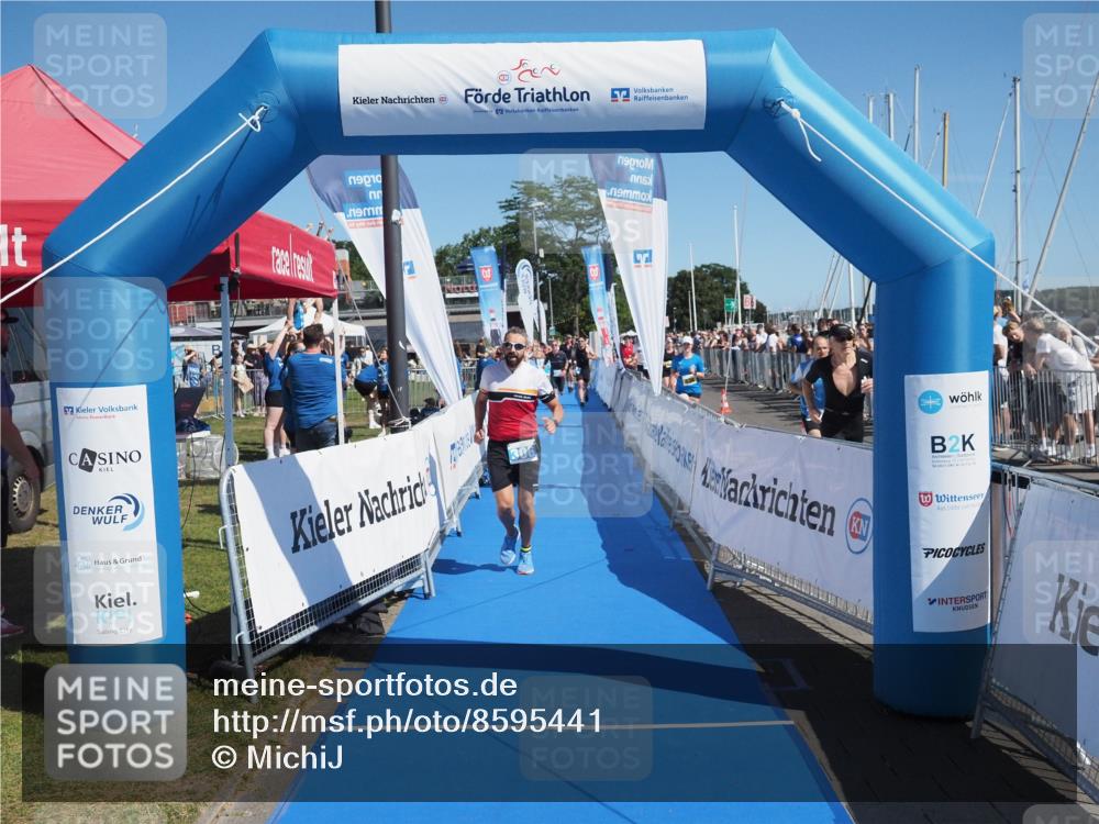 17.08.2025 - KN Förde Triathlon 2025 MichiJ http://msf.ph/oto/8595441 17.08.2025 12:04:32 Laufen 306 meine-sportfotos.de