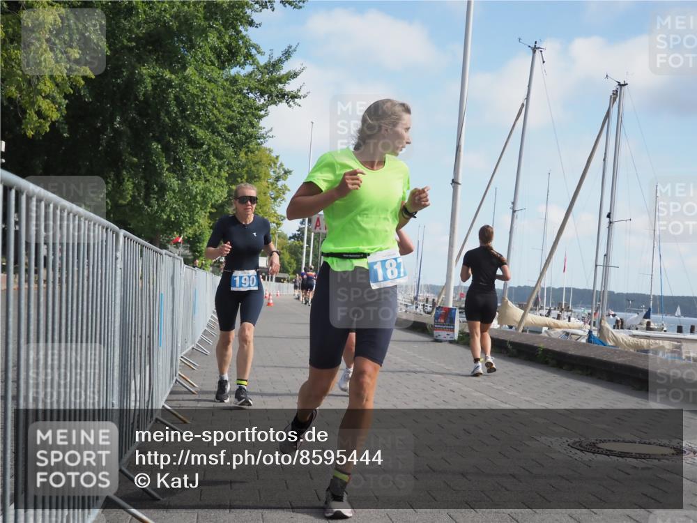 17.08.2025 - KN Förde Triathlon 2025 KatJ http://msf.ph/oto/8595444 17.08.2025 10:24:16 Laufen 187, 190, 223 meine-sportfotos.de