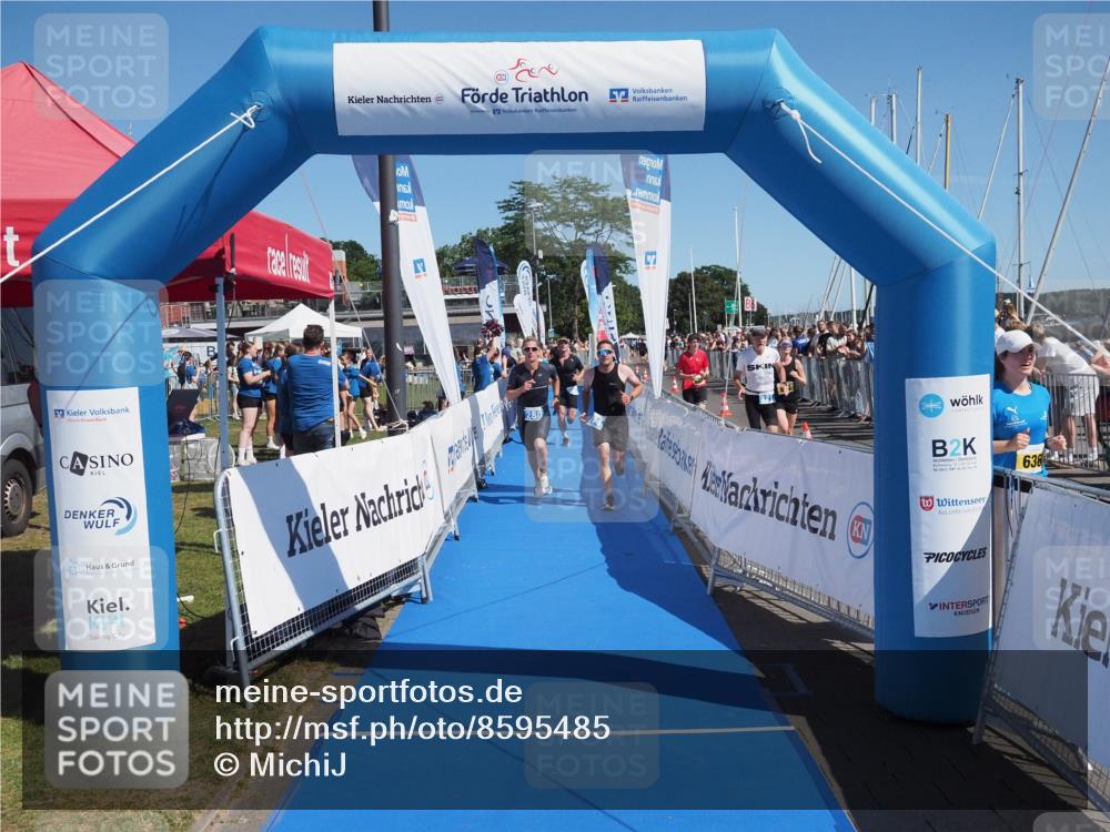 17.08.2025 - KN Förde Triathlon 2025 MichiJ http://msf.ph/oto/8595485 17.08.2025 12:04:37 Laufen 271, 280, 295, 306 meine-sportfotos.de