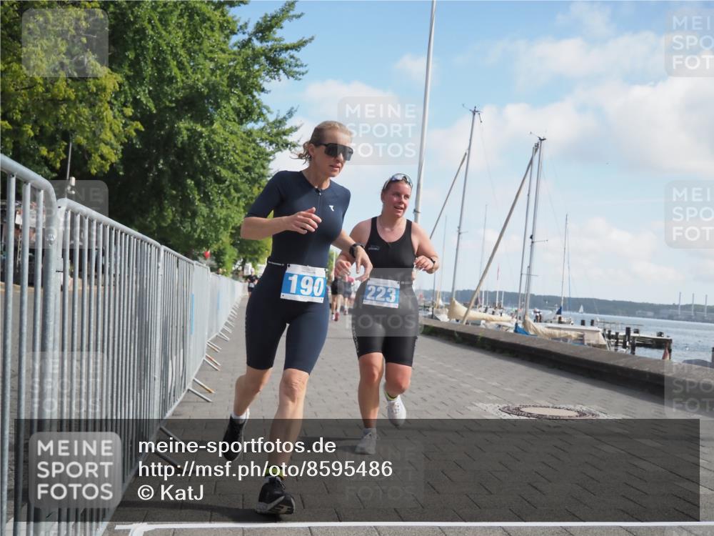 17.08.2025 - KN Förde Triathlon 2025 KatJ http://msf.ph/oto/8595486 17.08.2025 10:24:18 Laufen 150, 187, 190, 223 meine-sportfotos.de