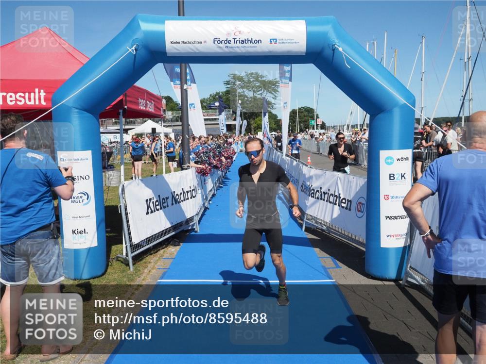 17.08.2025 - KN Förde Triathlon 2025 MichiJ http://msf.ph/oto/8595488 17.08.2025 13:56:48 Laufen 465 meine-sportfotos.de