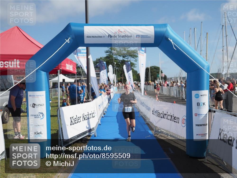 17.08.2025 - KN Förde Triathlon 2025 MichiJ http://msf.ph/oto/8595509 17.08.2025 10:39:34 Laufen 244 meine-sportfotos.de