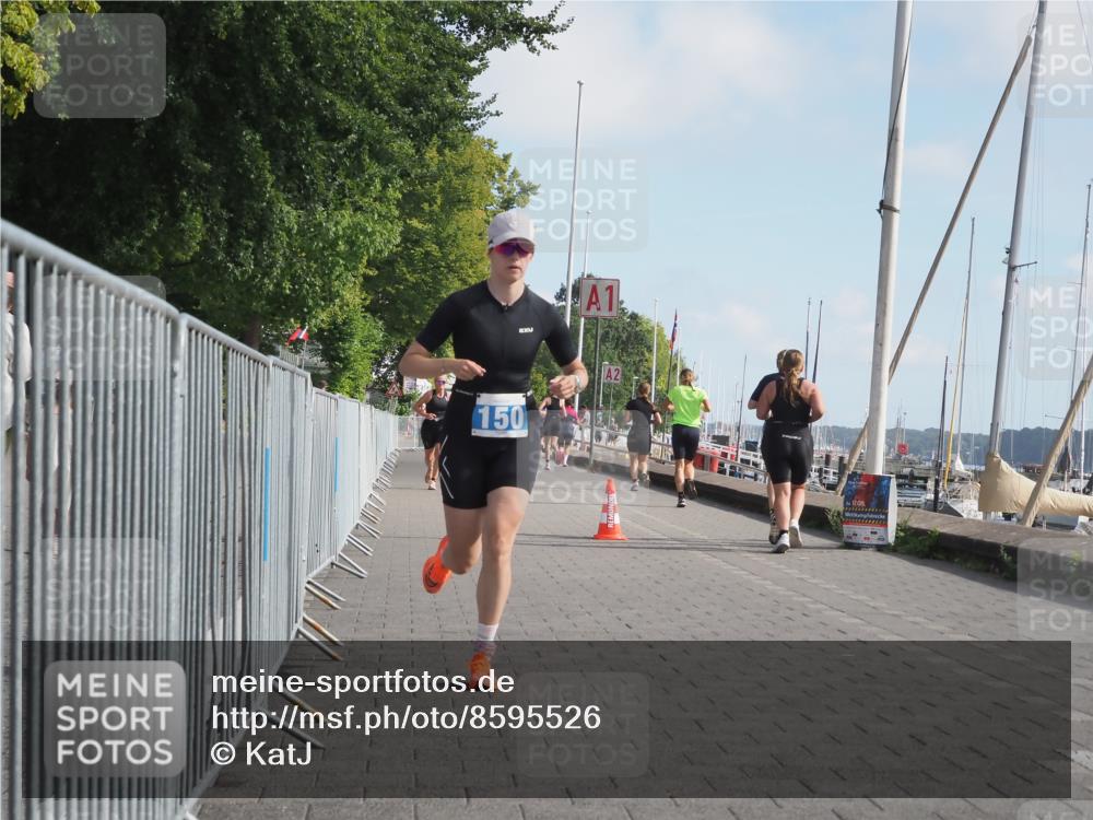 17.08.2025 - KN Förde Triathlon 2025 KatJ http://msf.ph/oto/8595526 17.08.2025 10:24:26 Laufen 150, 183 meine-sportfotos.de