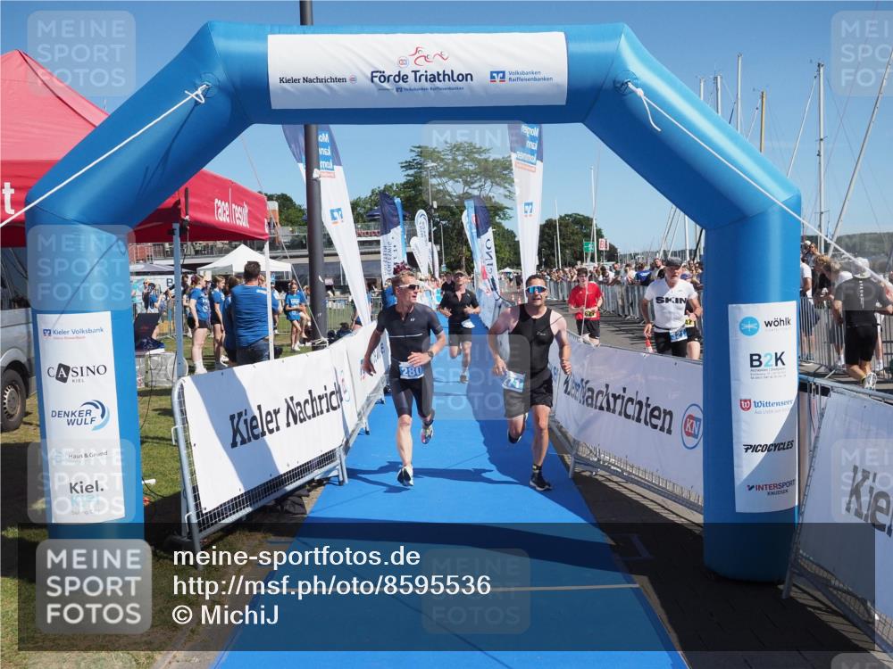 17.08.2025 - KN Förde Triathlon 2025 MichiJ http://msf.ph/oto/8595536 17.08.2025 12:04:38 Laufen 271, 280, 295, 306, 309 meine-sportfotos.de