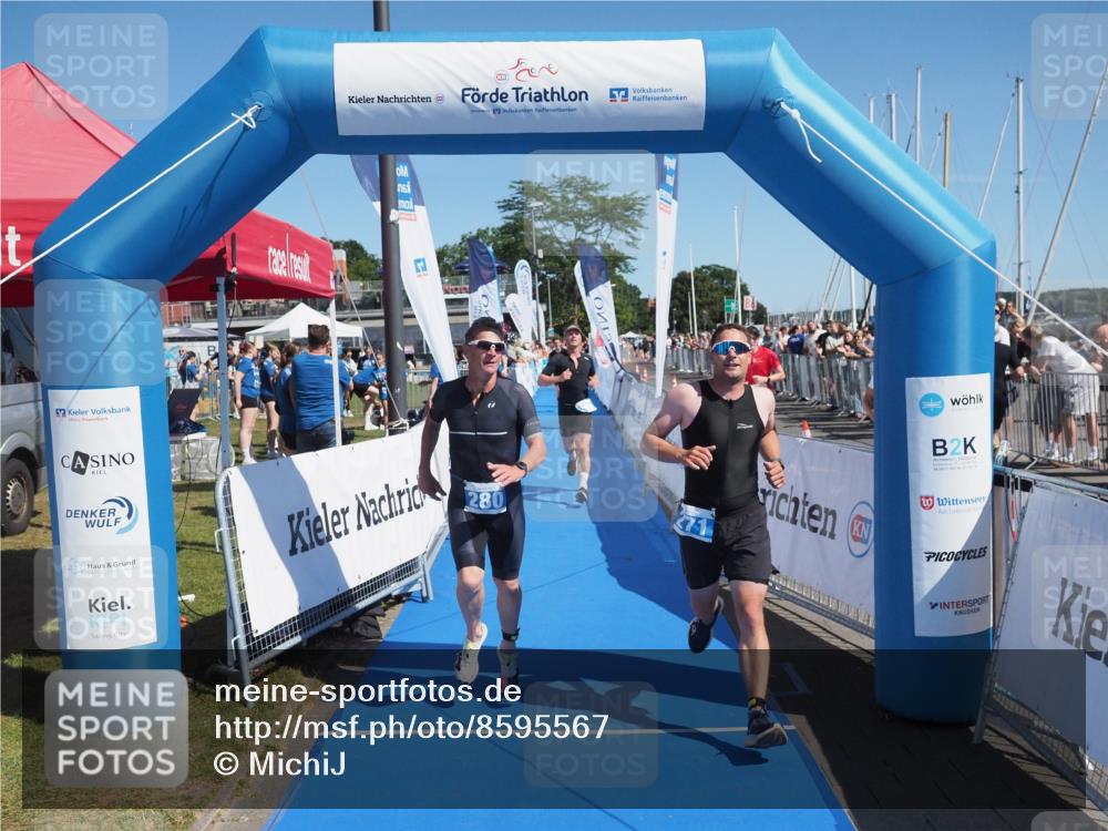 17.08.2025 - KN Förde Triathlon 2025 MichiJ http://msf.ph/oto/8595567 17.08.2025 12:04:38 Laufen 271, 280, 295, 306, 309 meine-sportfotos.de
