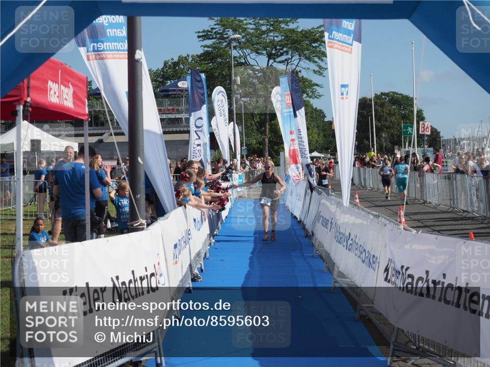 17.08.2025 - KN Förde Triathlon 2025 MichiJ http://msf.ph/oto/8595603 17.08.2025 10:39:51 Laufen 183 meine-sportfotos.de
