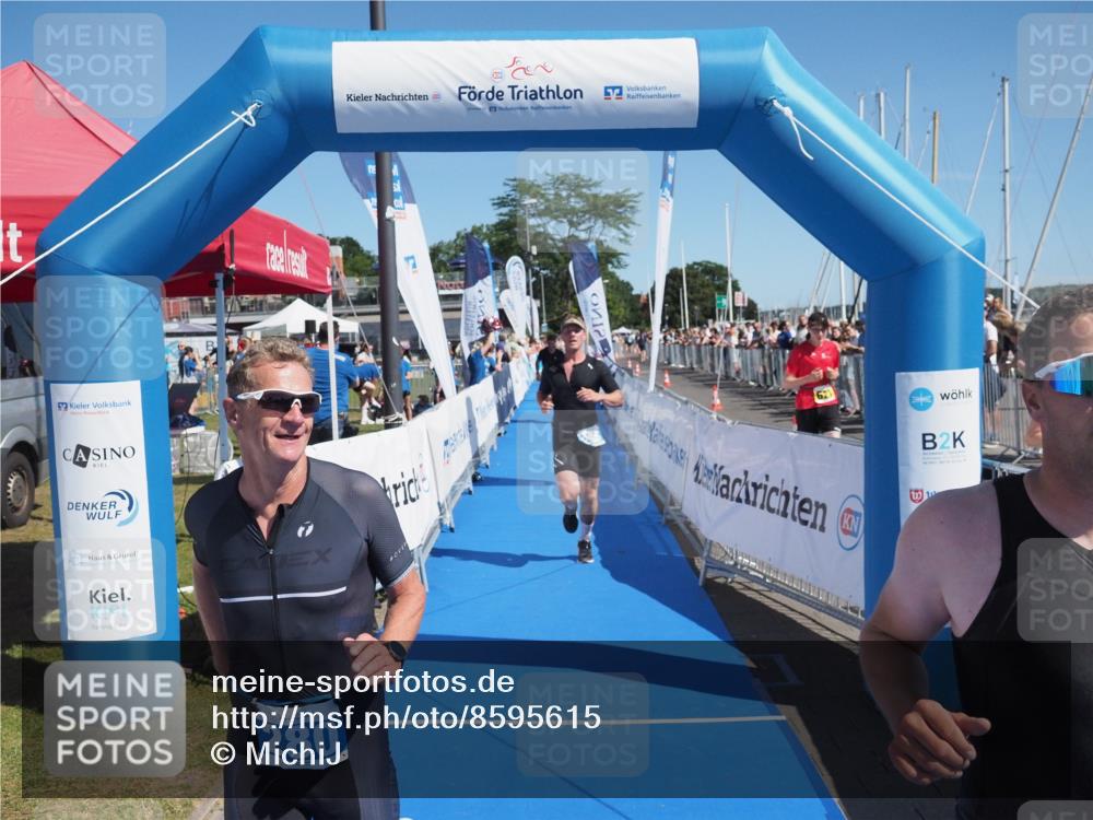 17.08.2025 - KN Förde Triathlon 2025 MichiJ http://msf.ph/oto/8595615 17.08.2025 12:04:39 Laufen 271, 280, 295, 306, 309 meine-sportfotos.de