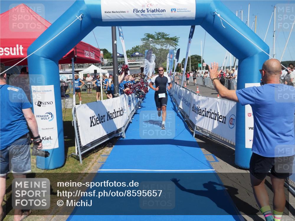 17.08.2025 - KN Förde Triathlon 2025 MichiJ http://msf.ph/oto/8595657 17.08.2025 13:56:57 Laufen 500 meine-sportfotos.de