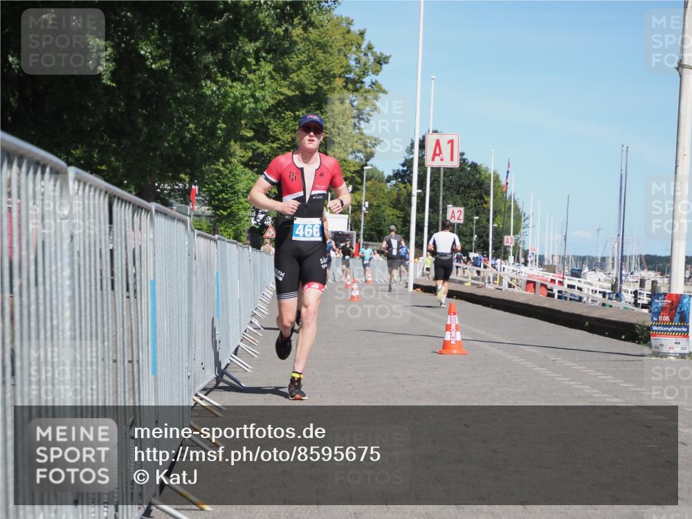 17.08.2025 - KN Förde Triathlon 2025 KatJ http://msf.ph/oto/8595675 17.08.2025 13:40:50 Laufen 466, 548 meine-sportfotos.de