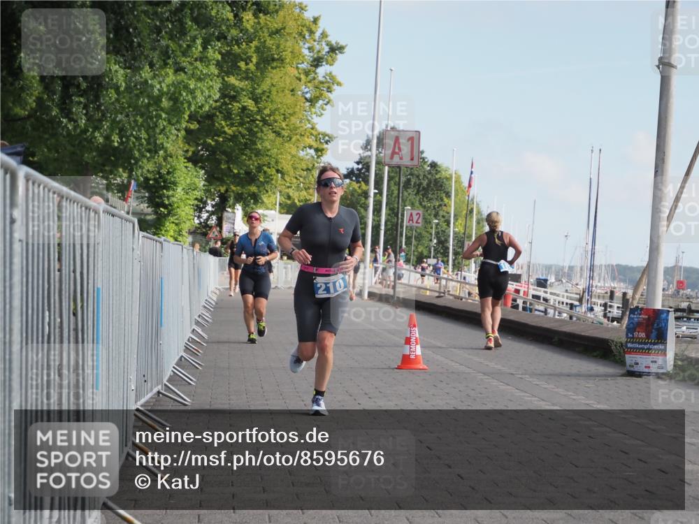 17.08.2025 - KN Förde Triathlon 2025 KatJ http://msf.ph/oto/8595676 17.08.2025 10:24:46 Laufen 210, 234 meine-sportfotos.de