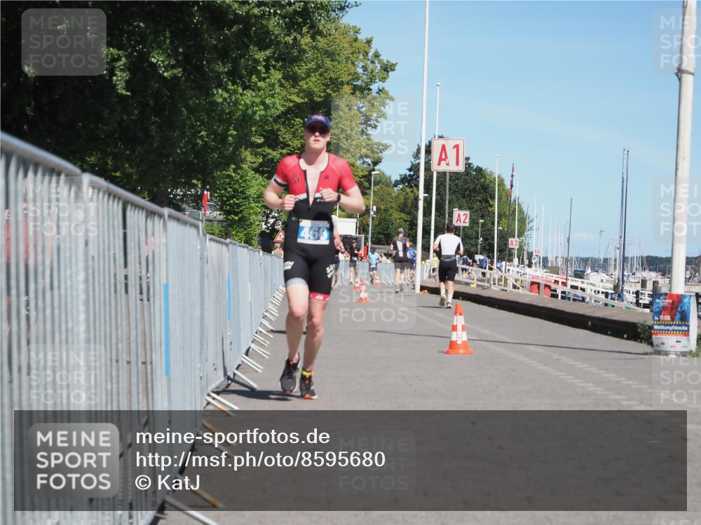 17.08.2025 - KN Förde Triathlon 2025 KatJ http://msf.ph/oto/8595680 17.08.2025 13:40:50 Laufen 466, 548 meine-sportfotos.de