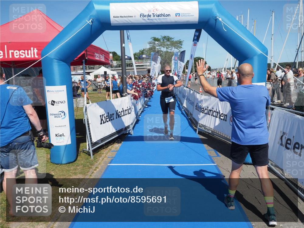 17.08.2025 - KN Förde Triathlon 2025 MichiJ http://msf.ph/oto/8595691 17.08.2025 13:56:57 Laufen 500 meine-sportfotos.de