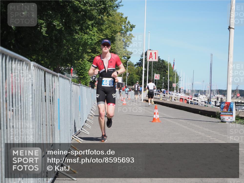 17.08.2025 - KN Förde Triathlon 2025 KatJ http://msf.ph/oto/8595693 17.08.2025 13:40:50 Laufen 466, 548 meine-sportfotos.de