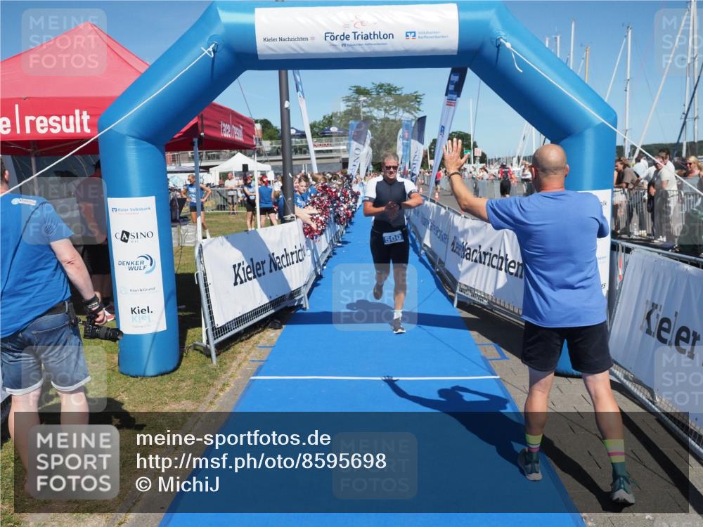 17.08.2025 - KN Förde Triathlon 2025 MichiJ http://msf.ph/oto/8595698 17.08.2025 13:56:57 Laufen 500 meine-sportfotos.de