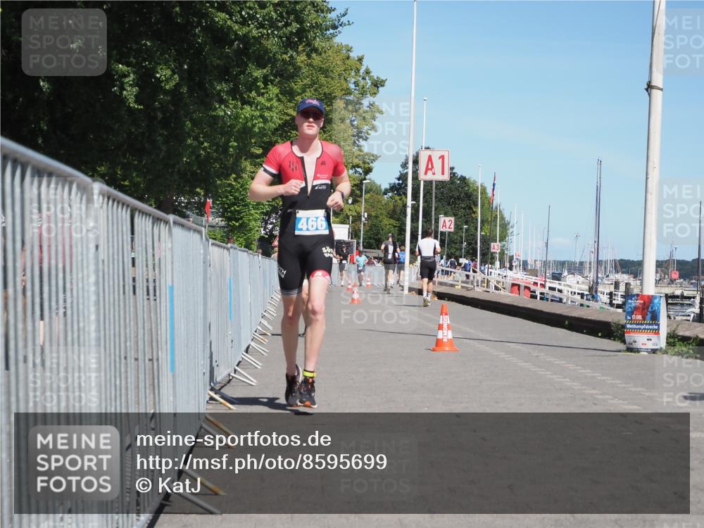 17.08.2025 - KN Förde Triathlon 2025 KatJ http://msf.ph/oto/8595699 17.08.2025 13:40:50 Laufen 466, 548 meine-sportfotos.de