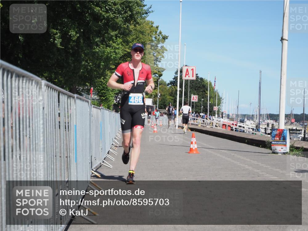 17.08.2025 - KN Förde Triathlon 2025 KatJ http://msf.ph/oto/8595703 17.08.2025 13:40:51 Laufen 466, 548 meine-sportfotos.de
