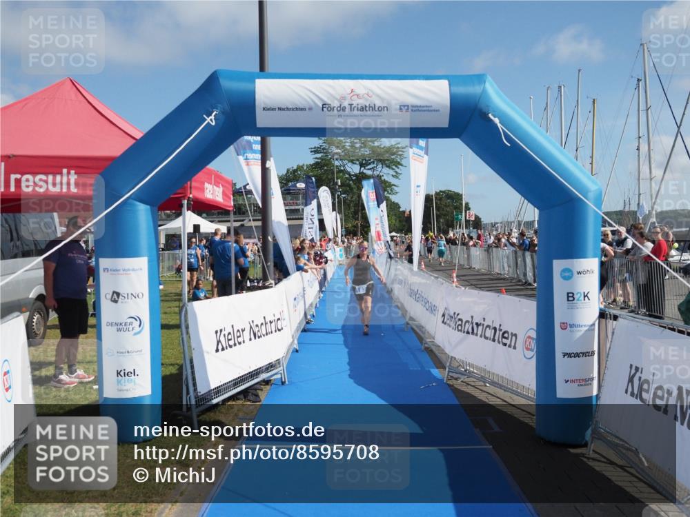 17.08.2025 - KN Förde Triathlon 2025 MichiJ http://msf.ph/oto/8595708 17.08.2025 10:39:53 Laufen 183 meine-sportfotos.de