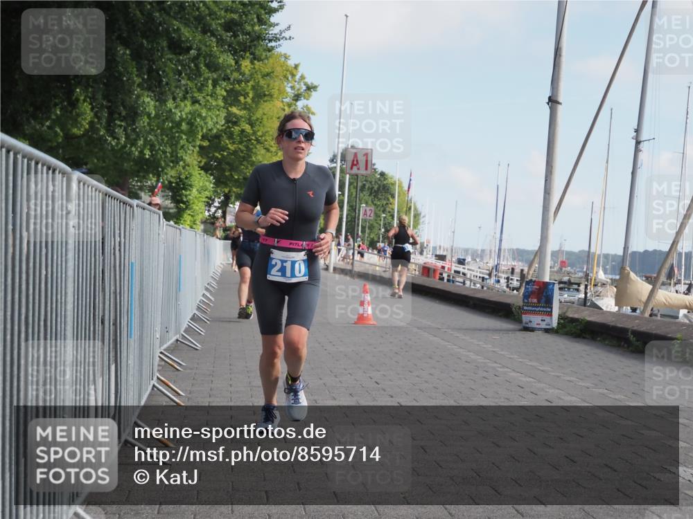 17.08.2025 - KN Förde Triathlon 2025 KatJ http://msf.ph/oto/8595714 17.08.2025 10:24:48 Laufen 210, 234 meine-sportfotos.de