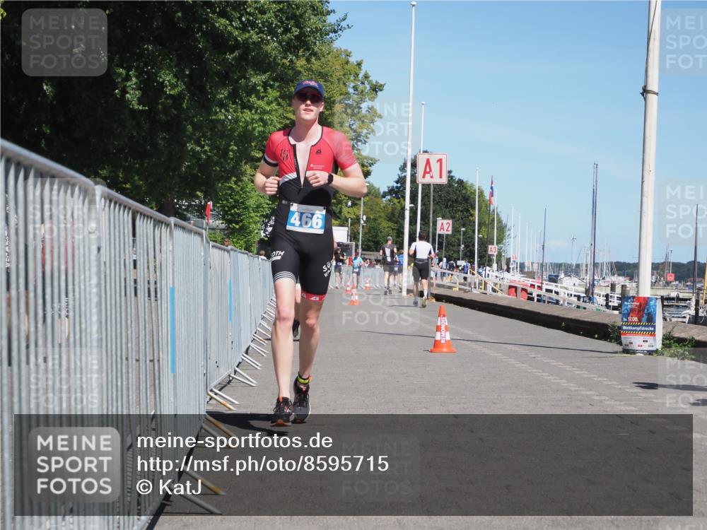 17.08.2025 - KN Förde Triathlon 2025 KatJ http://msf.ph/oto/8595715 17.08.2025 13:40:51 Laufen 466, 548 meine-sportfotos.de
