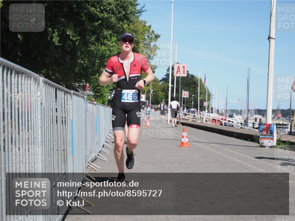 17.08.2025 - KN Förde Triathlon 2025 KatJ http://msf.ph/oto/8595727 17.08.2025 13:40:51 Laufen 466, 548 meine-sportfotos.de