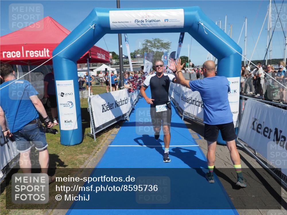 17.08.2025 - KN Förde Triathlon 2025 MichiJ http://msf.ph/oto/8595736 17.08.2025 13:56:58 Laufen 500 meine-sportfotos.de