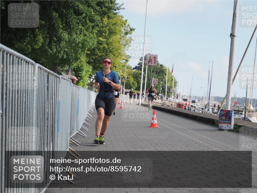 17.08.2025 - KN Förde Triathlon 2025 KatJ http://msf.ph/oto/8595742 17.08.2025 10:24:51 Laufen 128, 210, 234 meine-sportfotos.de