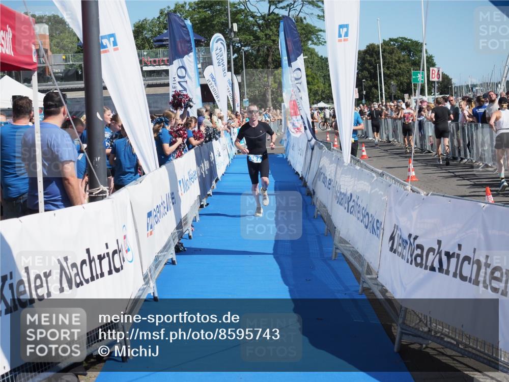 17.08.2025 - KN Förde Triathlon 2025 MichiJ http://msf.ph/oto/8595743 17.08.2025 12:04:48 Laufen 309, 387 meine-sportfotos.de