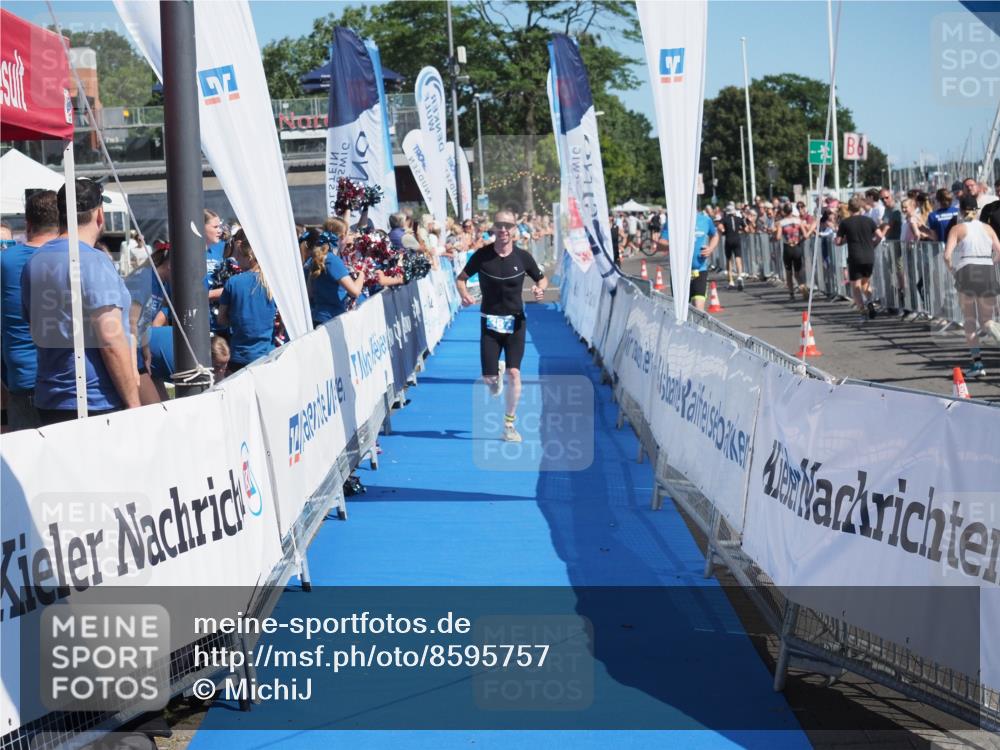 17.08.2025 - KN Förde Triathlon 2025 MichiJ http://msf.ph/oto/8595757 17.08.2025 12:04:49 Laufen 387 meine-sportfotos.de