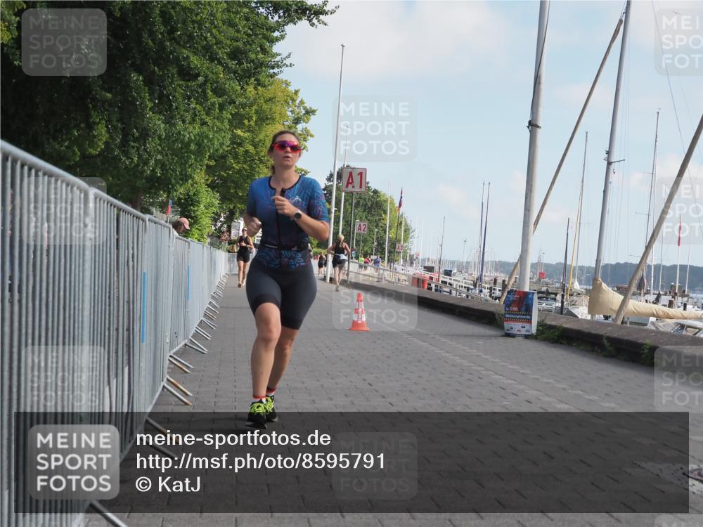 17.08.2025 - KN Förde Triathlon 2025 KatJ http://msf.ph/oto/8595791 17.08.2025 10:24:52 Laufen 128, 210, 234 meine-sportfotos.de