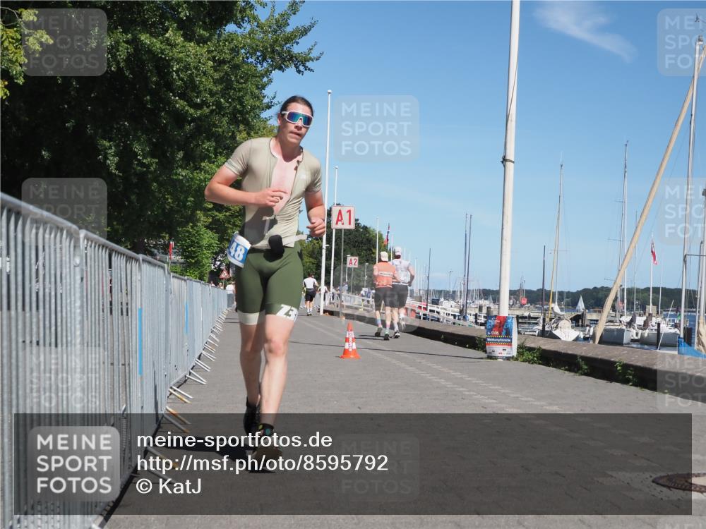 17.08.2025 - KN Förde Triathlon 2025 KatJ http://msf.ph/oto/8595792 17.08.2025 13:40:55 Laufen 466, 548 meine-sportfotos.de