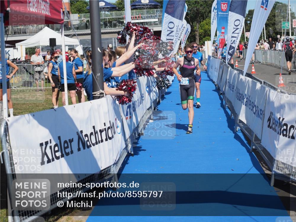 17.08.2025 - KN Förde Triathlon 2025 MichiJ http://msf.ph/oto/8595797 17.08.2025 13:57:02 Laufen 395, 476, 500 meine-sportfotos.de