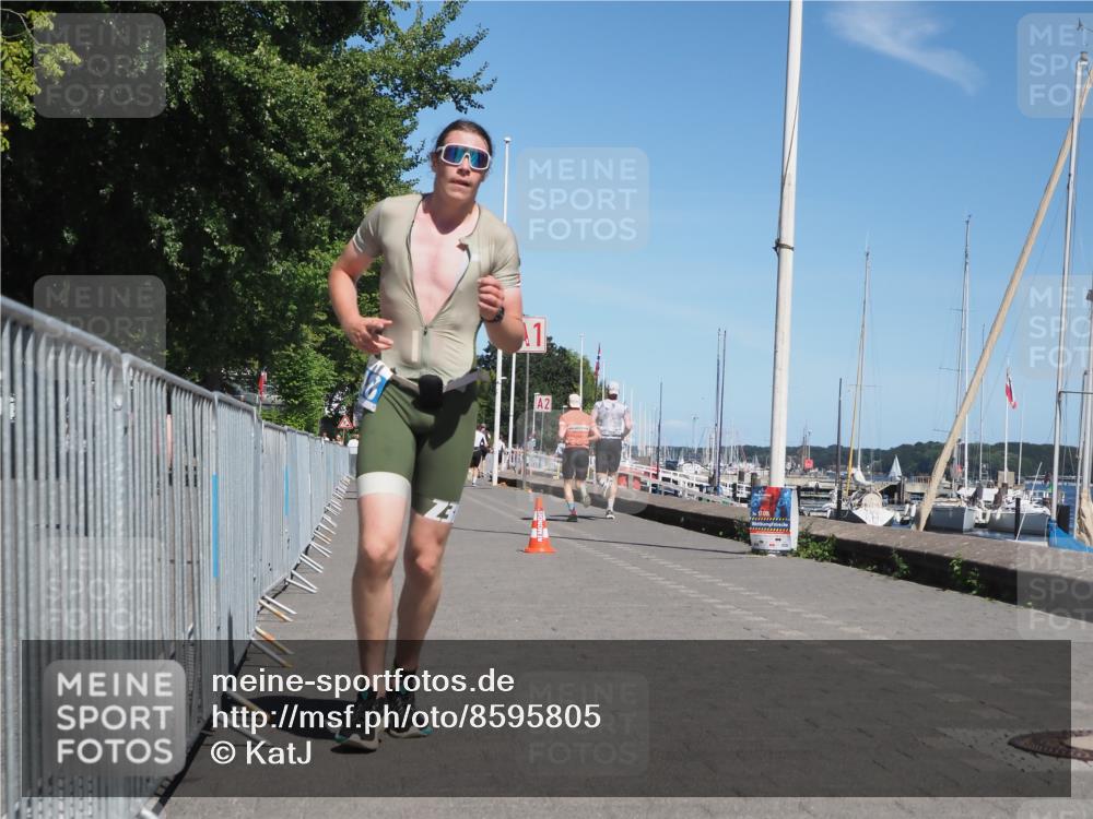 17.08.2025 - KN Förde Triathlon 2025 KatJ http://msf.ph/oto/8595805 17.08.2025 13:40:56 Laufen 501, 548 meine-sportfotos.de